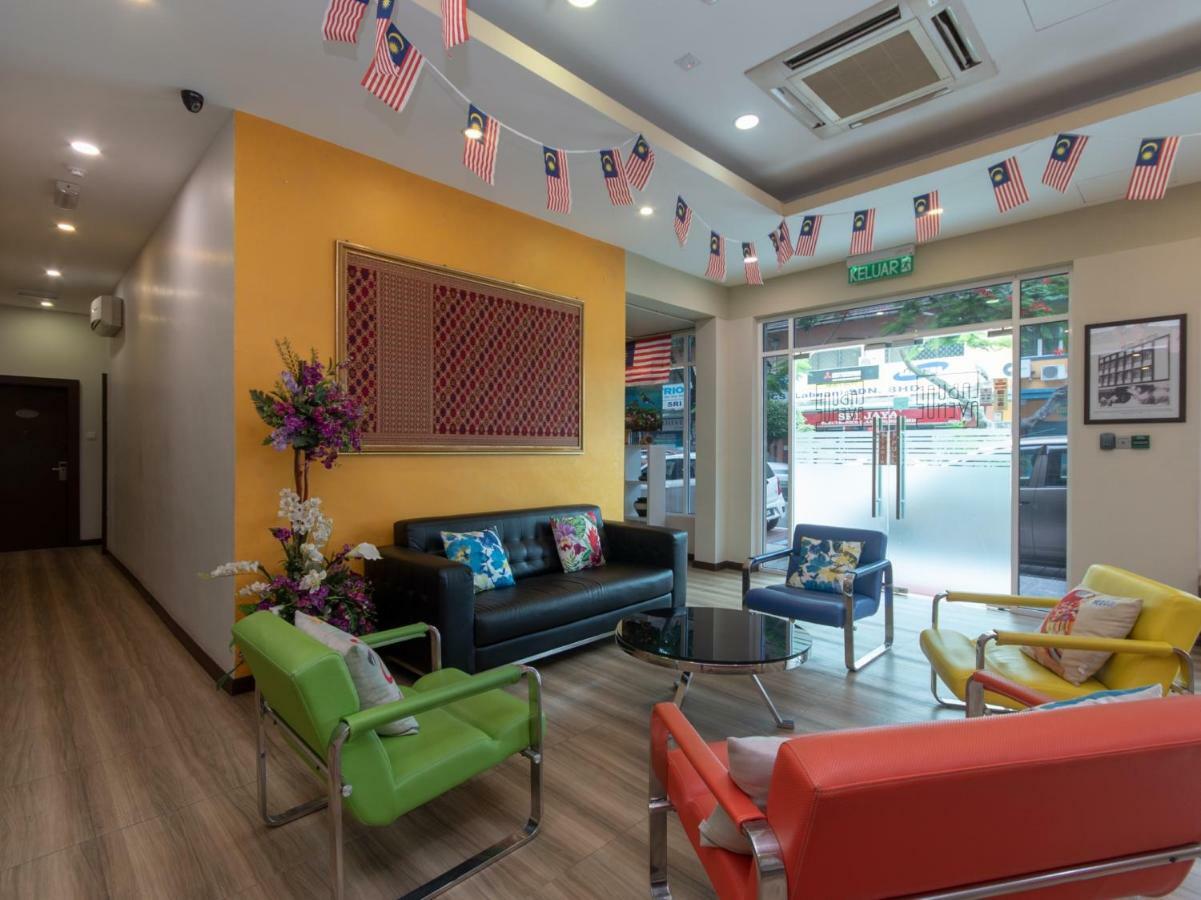 โอโย 89344 ลาบวน อเวนิว โฮเต็ล Hotel ภายนอก รูปภาพ