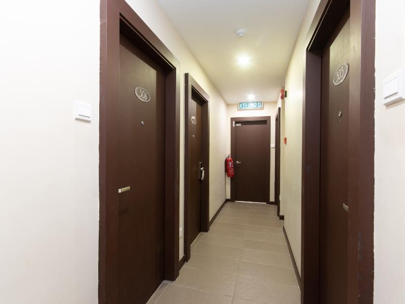 โอโย 89344 ลาบวน อเวนิว โฮเต็ล Hotel ภายนอก รูปภาพ